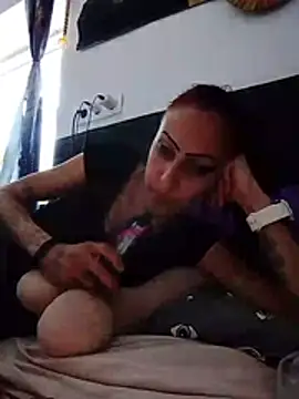 Онлайн чат XXX Kriszty_baby26