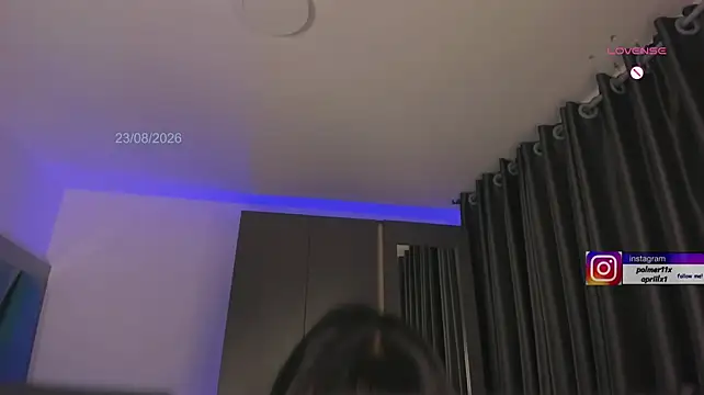 Aprilx1n Webbikameraesitys