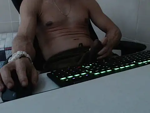 Show de RAPAZ85634 na webcam