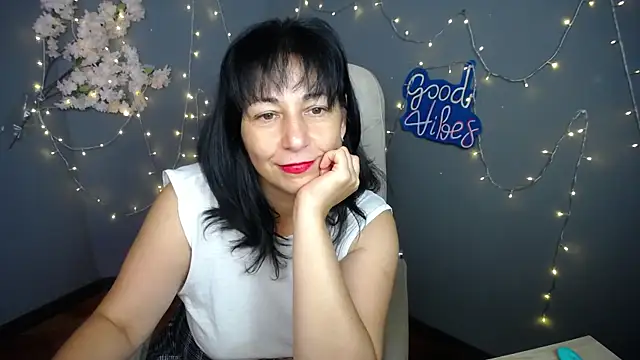 LiluGrants live XXX chat