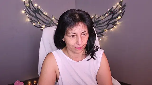צ'אט XXX בשידור חי של LiluGrants