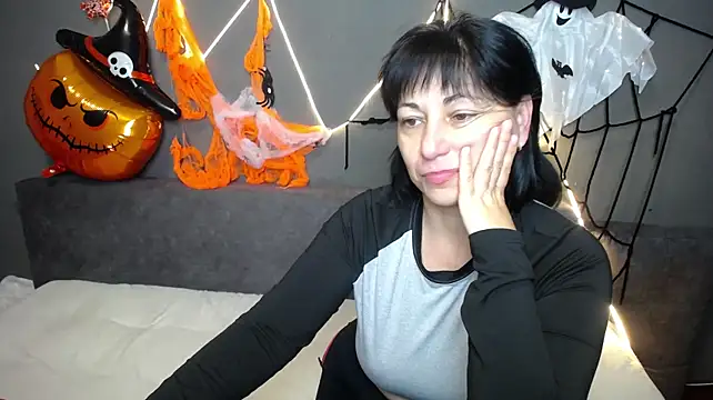 LiluGrants' Live XXX Chat