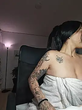helena_smith Adlı Modelin Canlı XXX Sohbeti