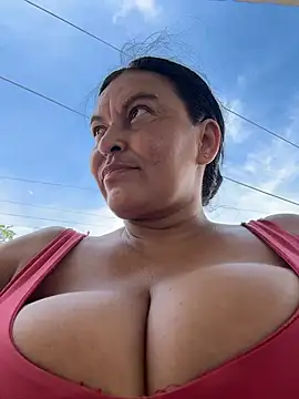 Show webcam de Horny-Mommy-Dirty