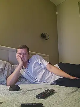 FallingAnswer56 webcam show