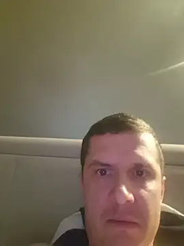 FallingAnswer56 webcam show
