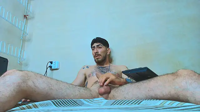 Thomass00's Webcam Show