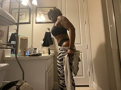 wynterheat's Webcam Show