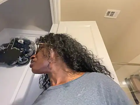wynterheat's Webcam Show