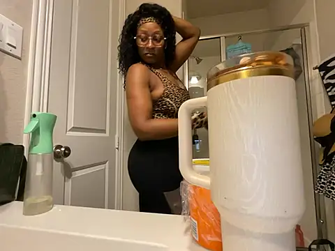 wynterheat's Live XXX Chat