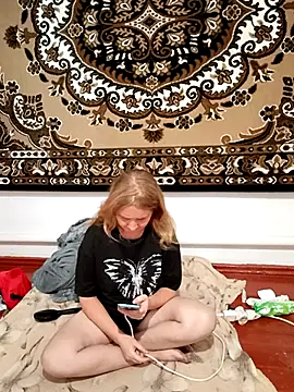 Czat XXX na żywo – Koketka_nelegal_