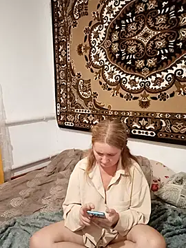 Koketka_nelegal_ élő XXX-chatje