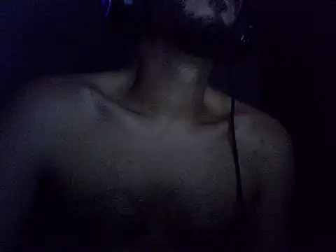 Show modela IIILCIII na web-kameri