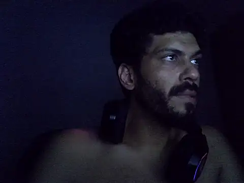 IIILCIII webcam show