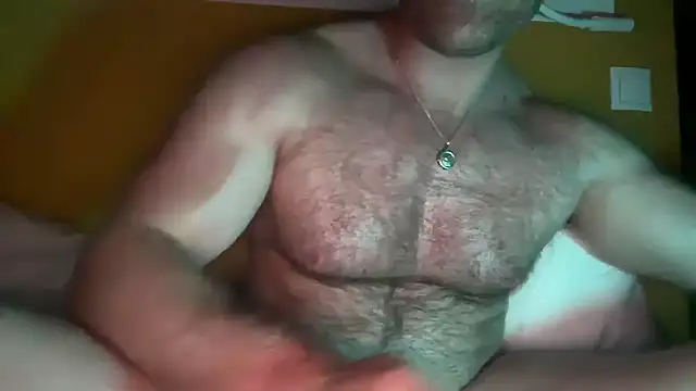 CloudyMuscle28 Webcamshow
