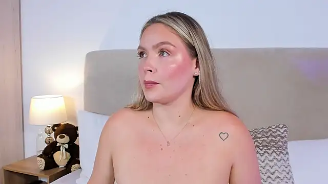 Živý XXX chat GaiaBaker