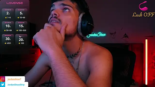 JordanShow Show in webcam