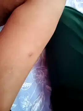 Sony_dark Webcam Show