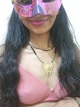 XXX chat uživo modela Nandinip2706