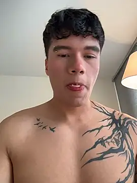 Logan_smith1 Show Webcam