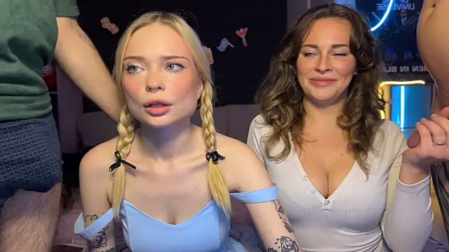 dollfromvenus webkamerás műsora
