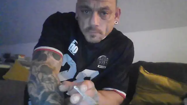 Versautenzwei Show in webcam