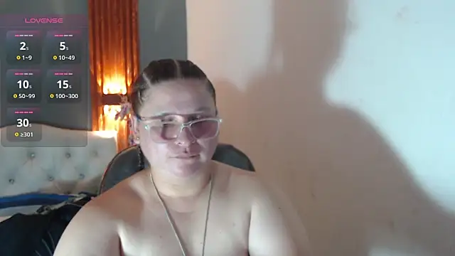 Show Webcam de katty_femdom