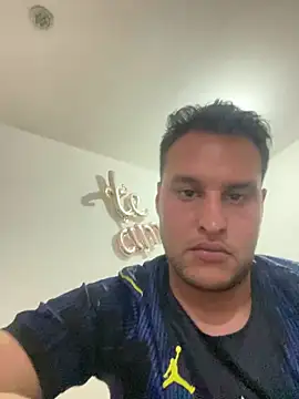 Latino_jrのウェブカメラショー