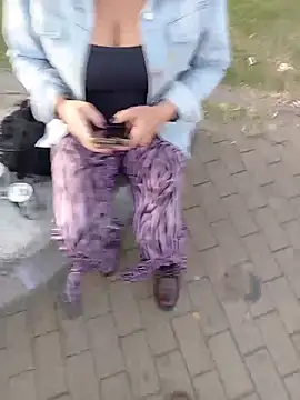 sophie_banger Pertunjukan Webcam