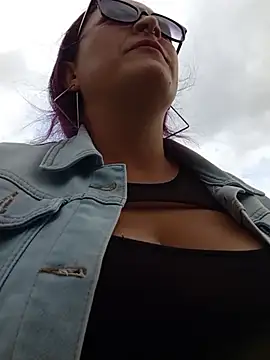 sophie_banger Adlı Modelin Web Kamerası Şovu