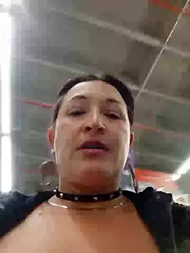 Show modela sophie_banger na web-kameri
