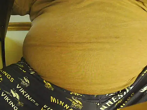 mnguy197269 Show in webcam
