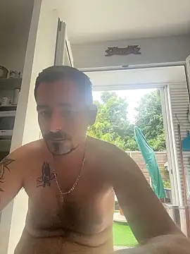 defbond420's Webcam Show