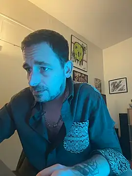 defbond420's Webcam Show