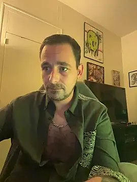 defbond420 Webcam-Show