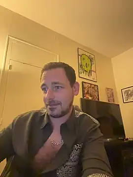 defbond420's Webcam Show