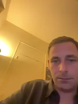 defbond420 Pertunjukan Webcam