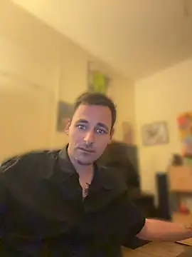 defbond420's Webcam Show