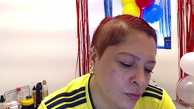 eva_twiss 라이브 XXX 채팅