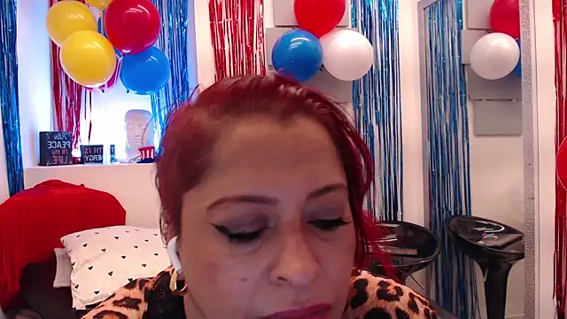Chat +18 de eva_twiss ao vivo