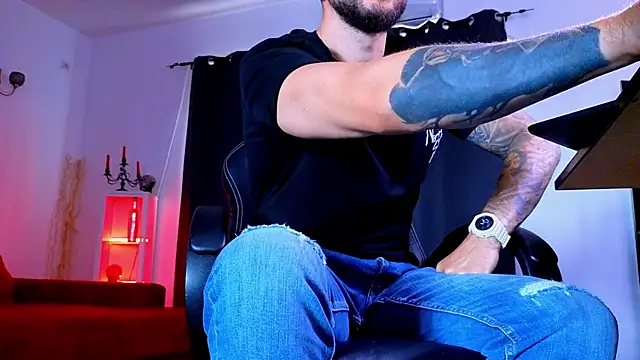 عرض كام MightyAaron66