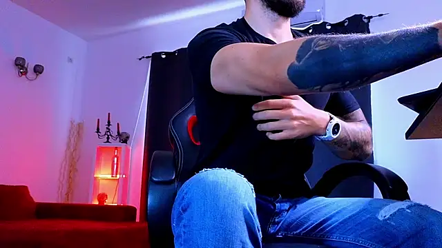 MightyAaron66 Webcam show