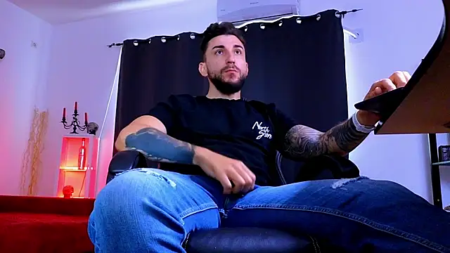 Webkamerová show MightyAaron66