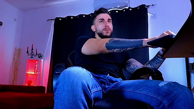 Show de MightyAaron66 na webcam