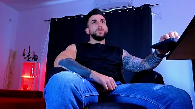 MightyAaron66 Adlı Modelin Web Kamerası Şovu