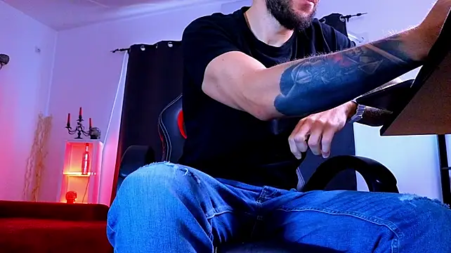 عرض كام MightyAaron66
