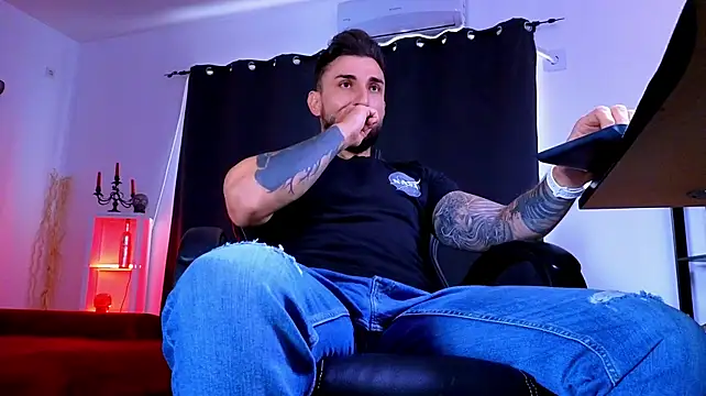 Webkamerová show MightyAaron66