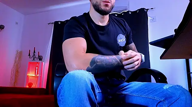 MightyAaron66 Webcam show