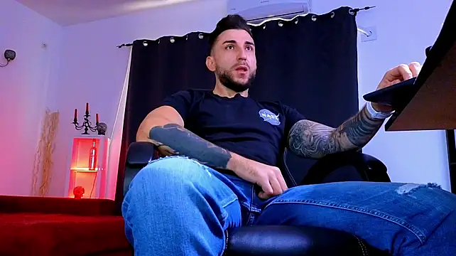 MightyAaron66 Webcam show
