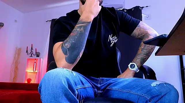 MightyAaron66 – webcam-show
